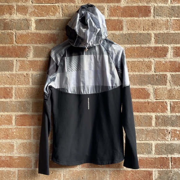 Nike Dri-Fit Jacket - Picture 5 of 5